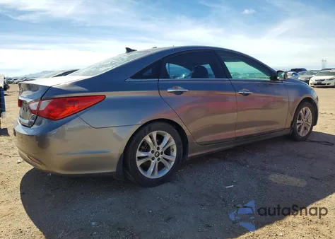 2013 Hyundai Sonata Se z USA, uszkodzony, nr VIN 5NPEC4AC0DH555942